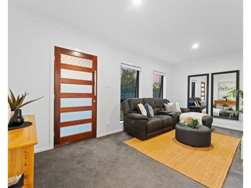 59 Macadamia Circuit, Park Ridge QLD 4125