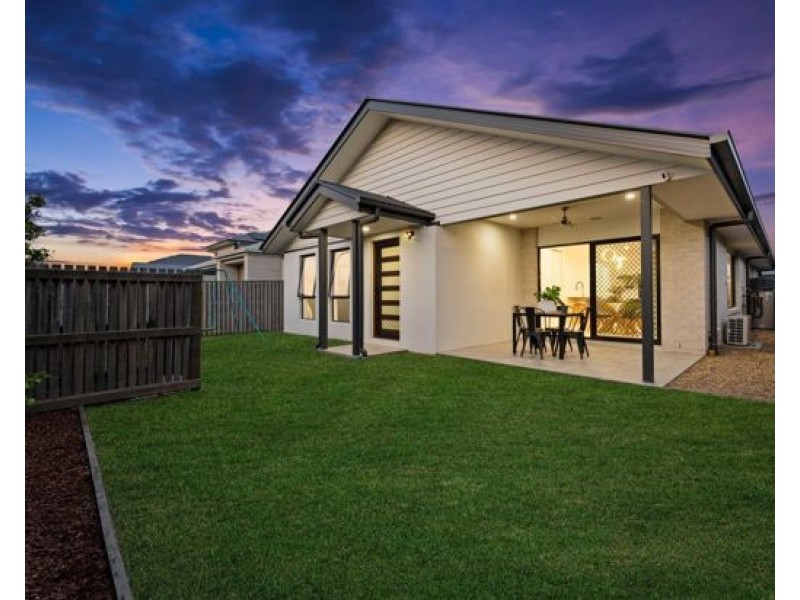 59 Macadamia Circuit, Park Ridge QLD 4125