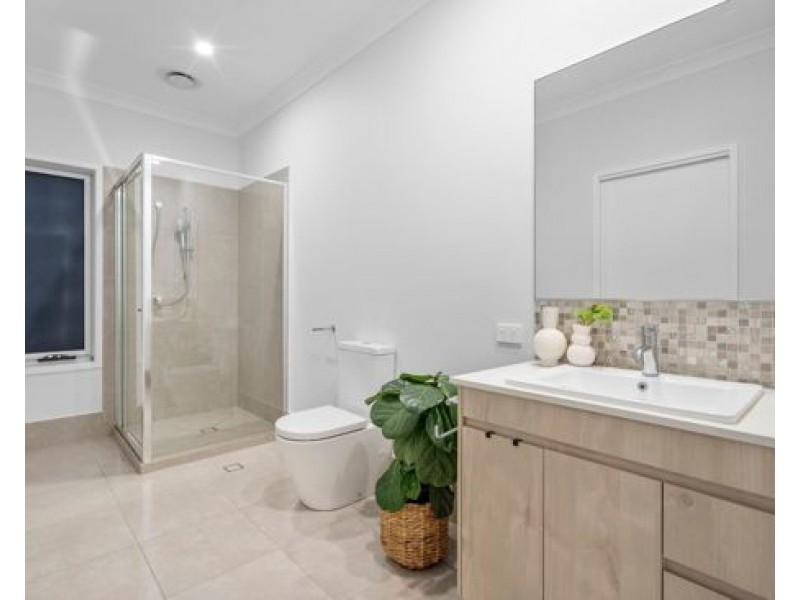 6 Frangipani Street, Rochedale QLD 4123