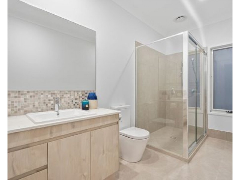 6 Frangipani Street, Rochedale QLD 4123