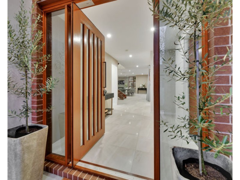 42 Dell Street, Rochedale QLD 4123