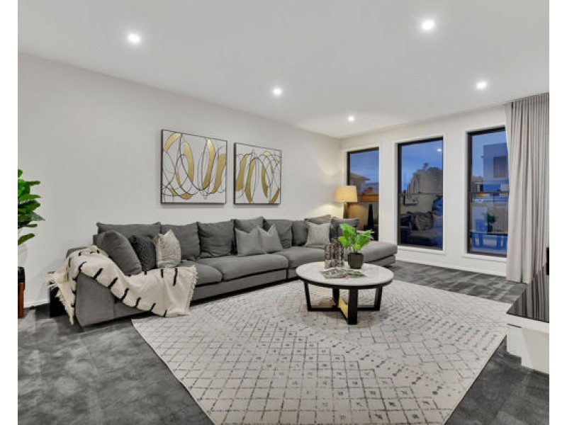 42 Dell Street, Rochedale QLD 4123