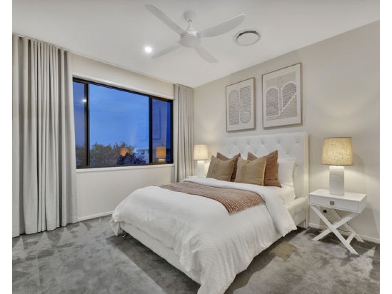 42 Dell Street, Rochedale QLD 4123