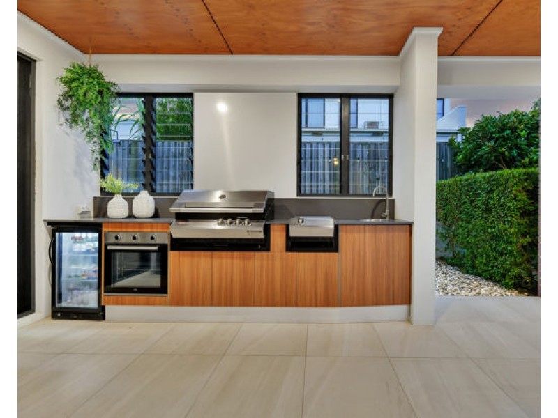 42 Dell Street, Rochedale QLD 4123