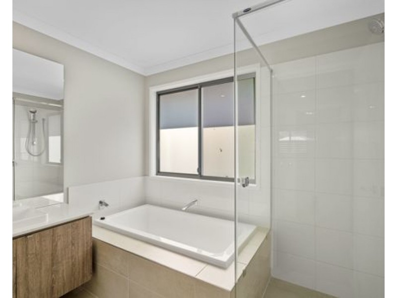 121 Teal Circuit, Greenbank QLD 4124