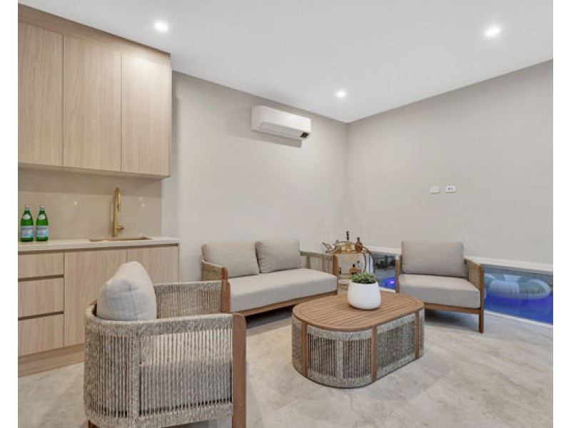 89 Royal Crescent, Rochedale QLD 4123