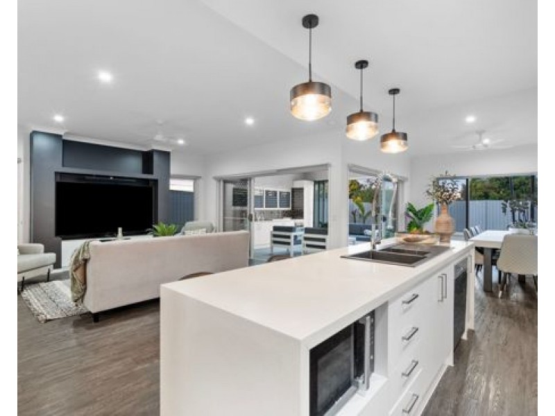 66 Splendour Street, Rochedale QLD 4123