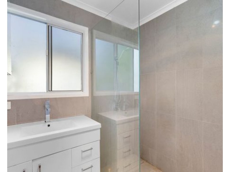 190 Bapaume Road, Holland Park West QLD 4121