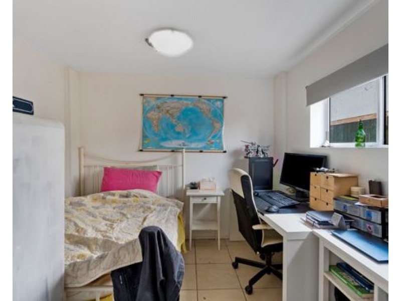 190 Bapaume Road, Holland Park West QLD 4121