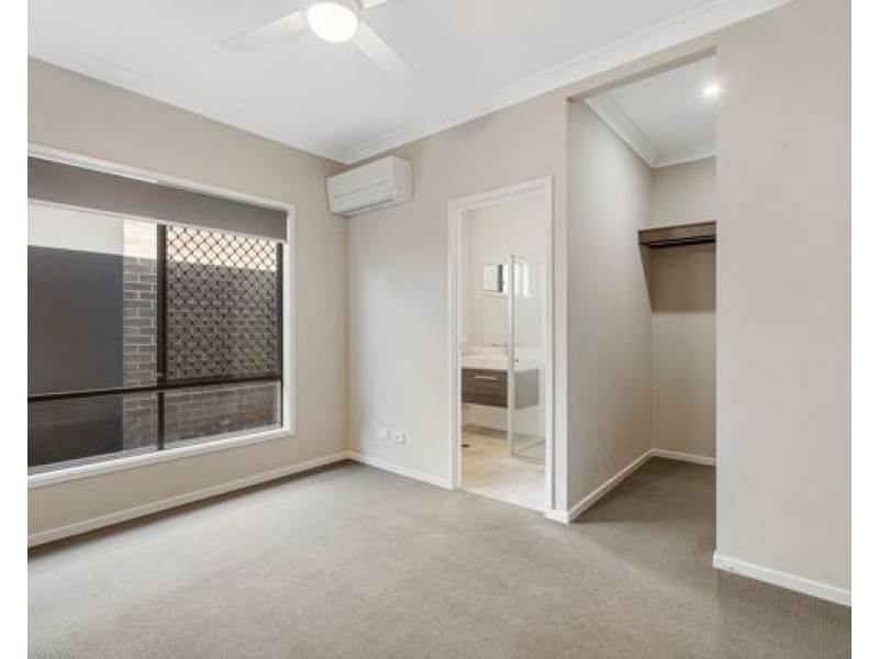 49 Royal Crescent, Rochedale QLD 4123