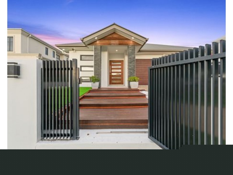 106 Phoenix Street, Rochedale QLD 4123