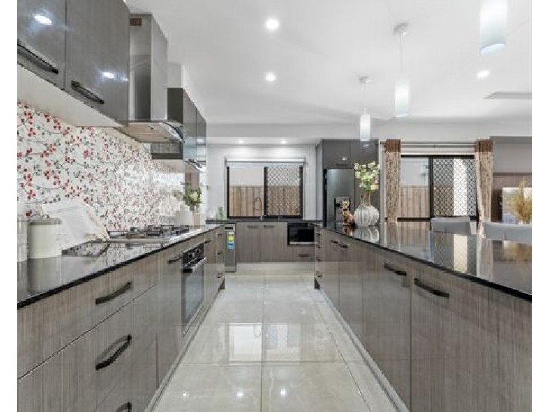 106 Phoenix Street, Rochedale QLD 4123