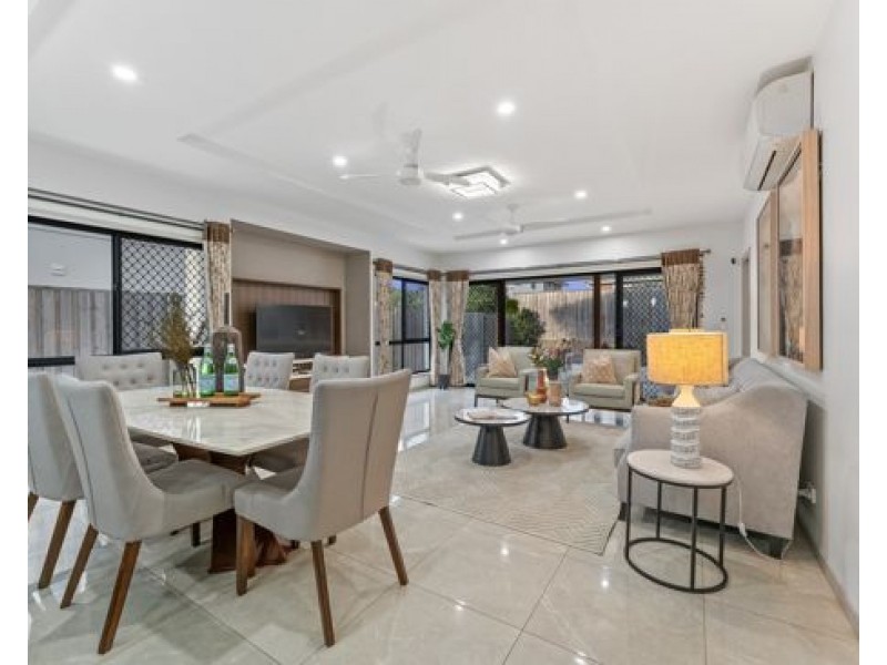106 Phoenix Street, Rochedale QLD 4123