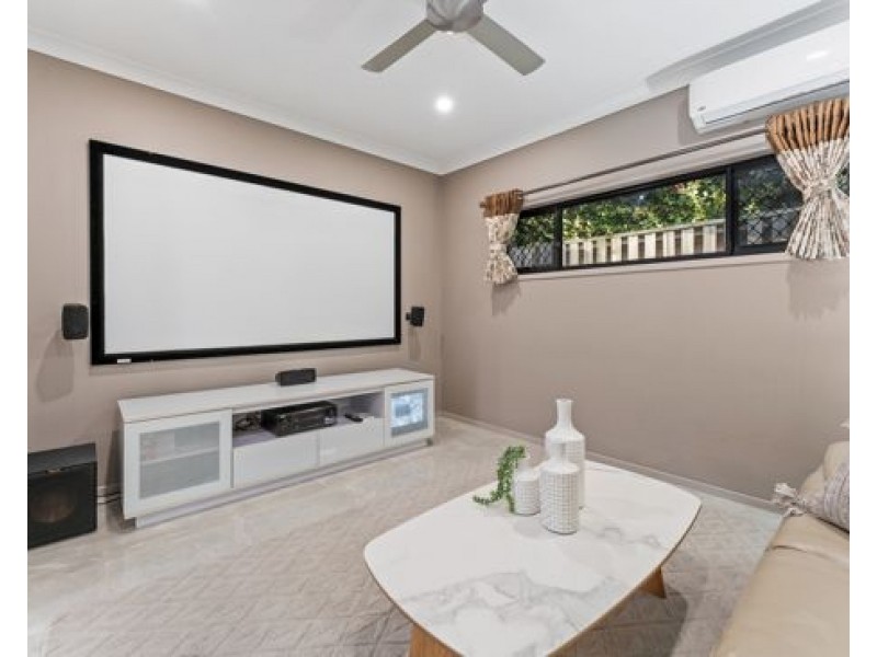 106 Phoenix Street, Rochedale QLD 4123
