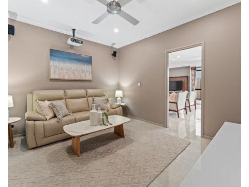 106 Phoenix Street, Rochedale QLD 4123