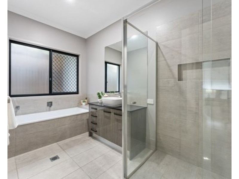 106 Phoenix Street, Rochedale QLD 4123