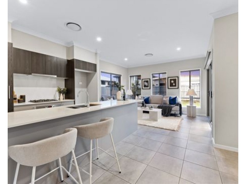 68 Royal Crescent, Rochedale QLD 4123