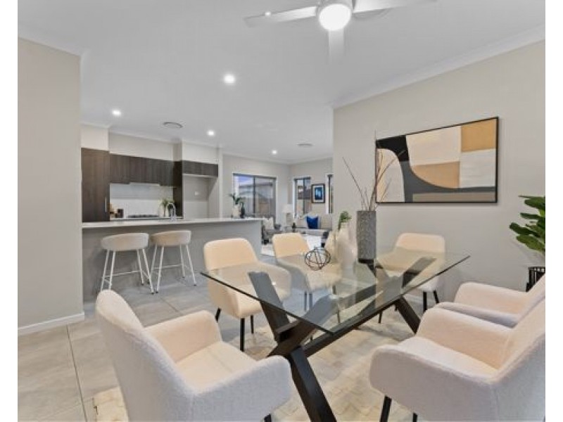 68 Royal Crescent, Rochedale QLD 4123