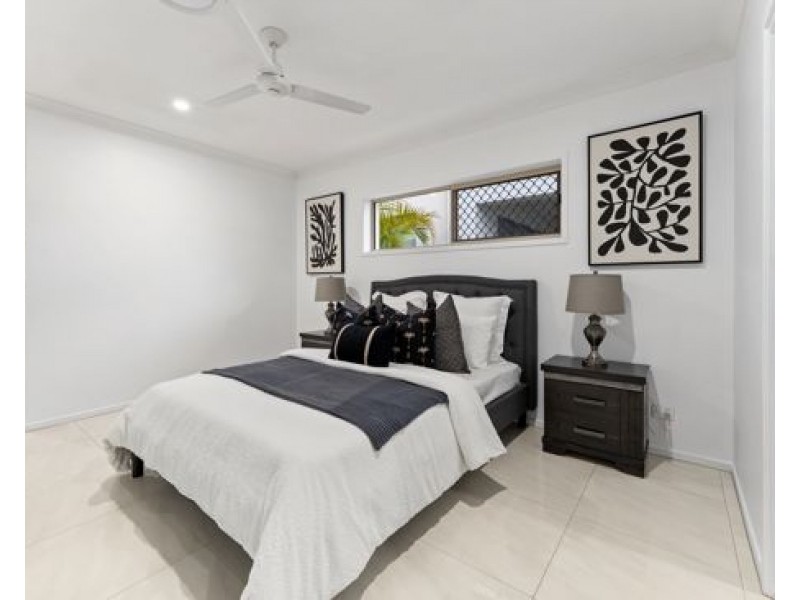 63 Phoenix Street, Rochedale QLD 4123