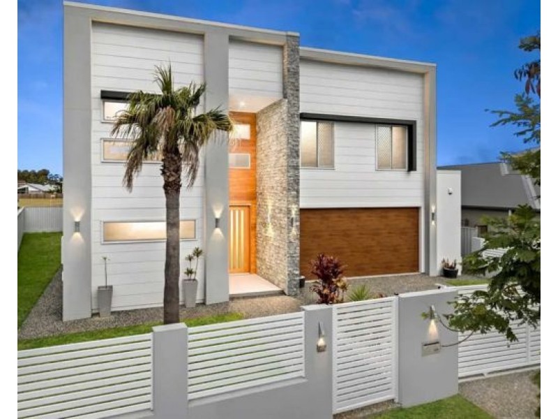 59 Lakeview Promenade, Newport QLD 4020