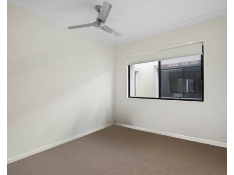 61 Kookaburra Circuit, Rochedale QLD 4123