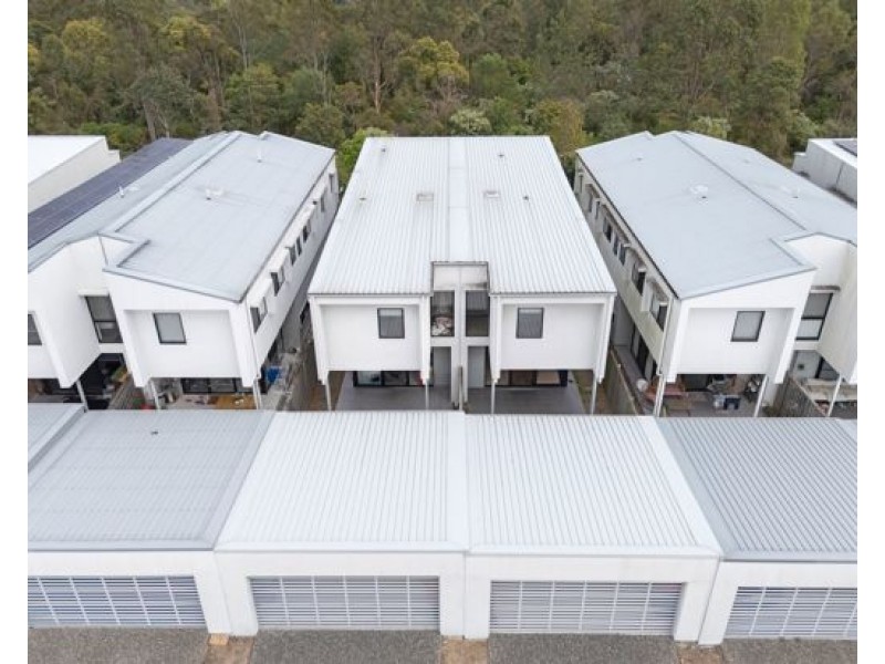 61 Kookaburra Circuit, Rochedale QLD 4123
