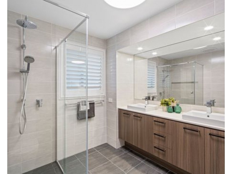 15 Leahcim Street, Rochedale QLD 4123