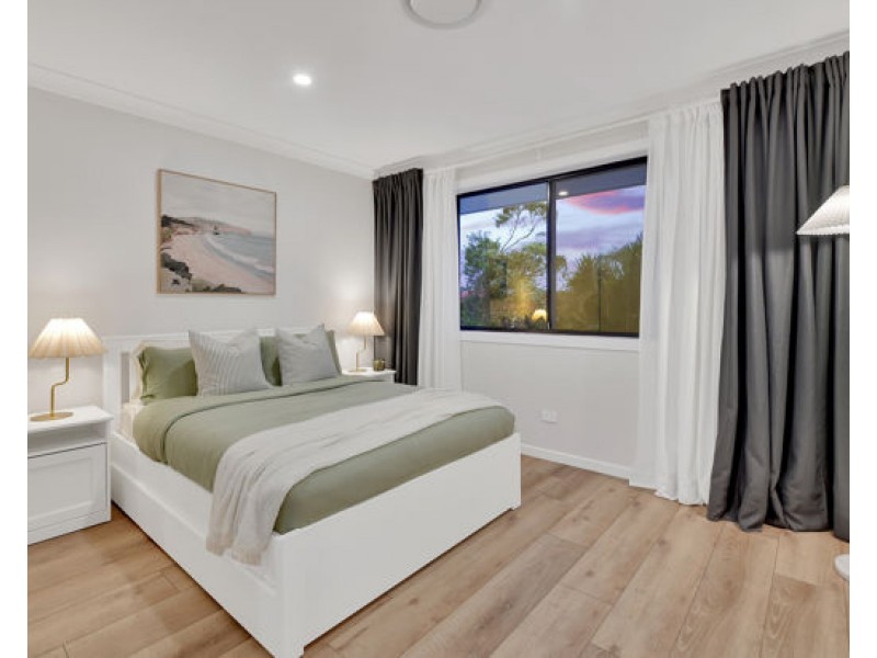 8 Fendi Place, Eight Mile Plains QLD 4113