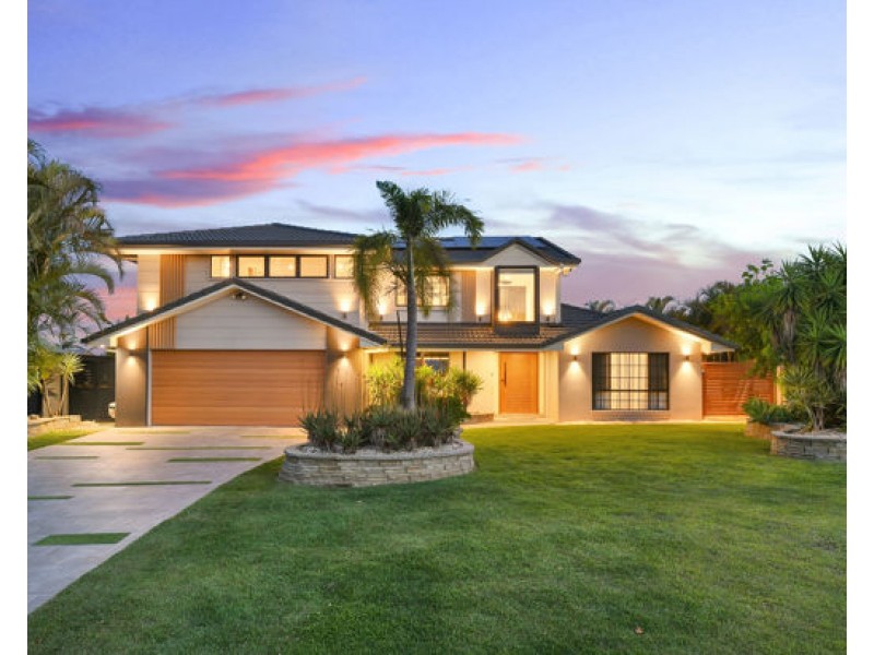 8 Fendi Place, Eight Mile Plains QLD 4113