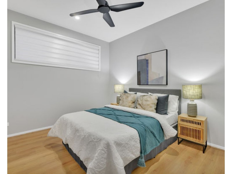 16 Penfold Crescent, Rochedale QLD 4123