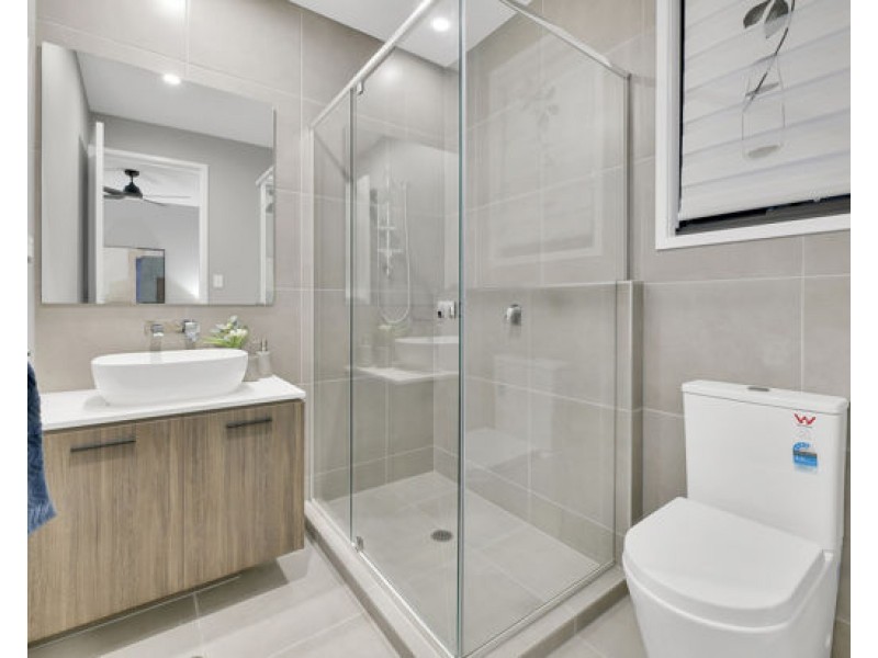 16 Penfold Crescent, Rochedale QLD 4123