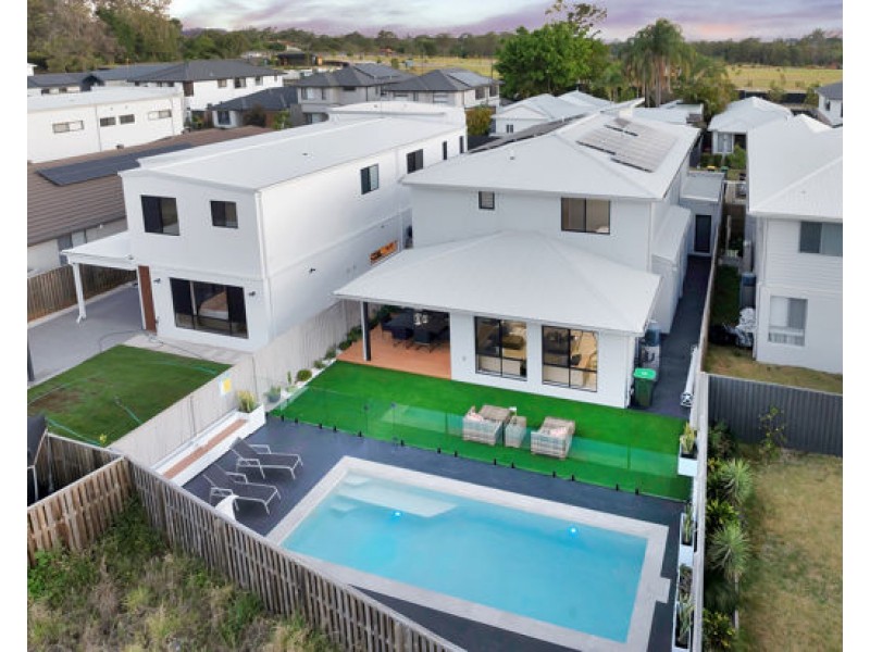 16 Penfold Crescent, Rochedale QLD 4123