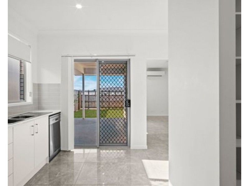 23 Honey Street, Redbank Plains QLD 4301