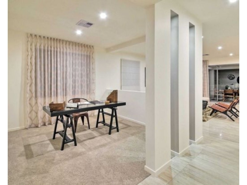 71 Finch Parade, Rochedale QLD 4123