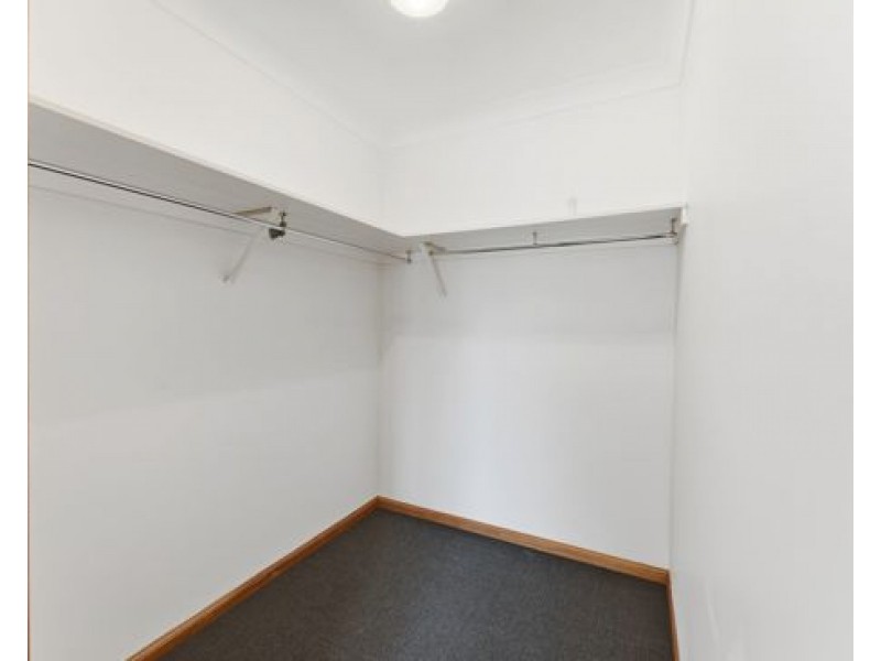 1350 New Cleveland Road, Chandler QLD 4155