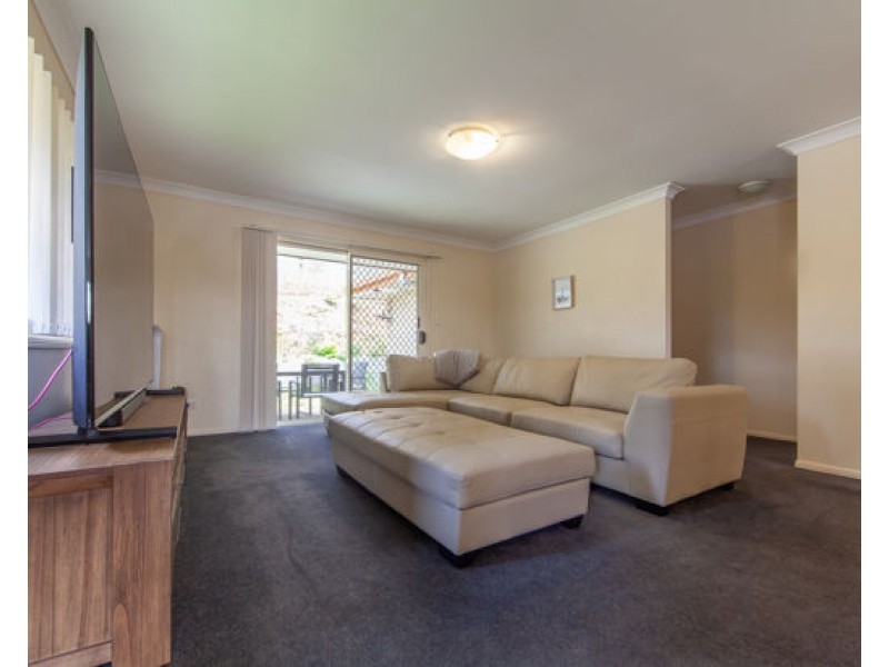 18 Summerfield Place, Kenmore QLD 4069
