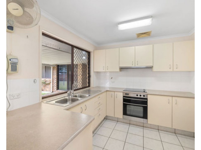 12 Peachdale Street, Tingalpa QLD 4173