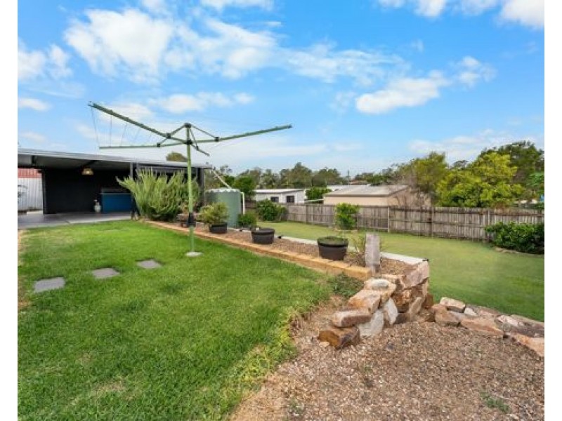 8 Bladon Street, Yamanto QLD 4305