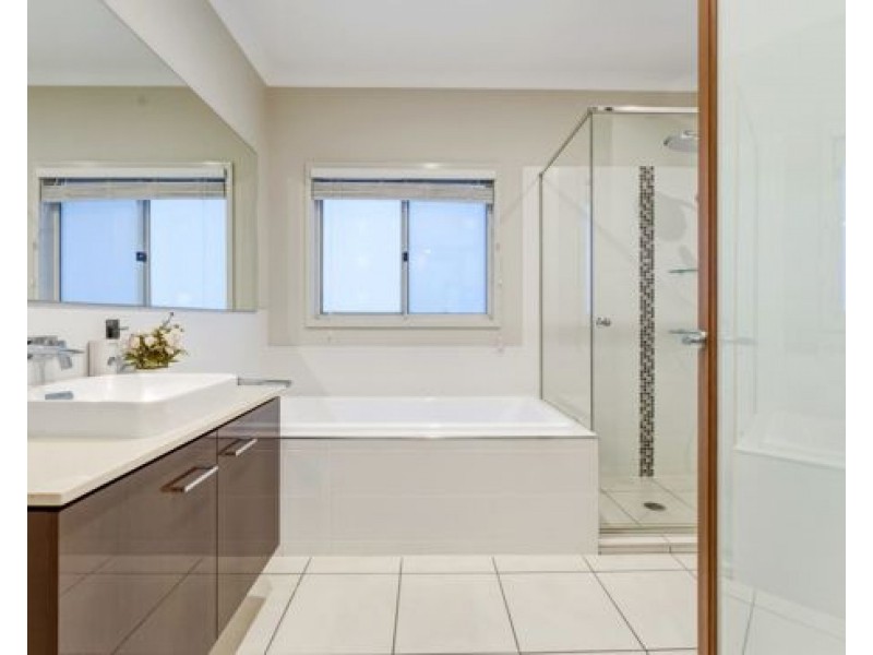 59 Cooper Crescent, Rochedale QLD 4123