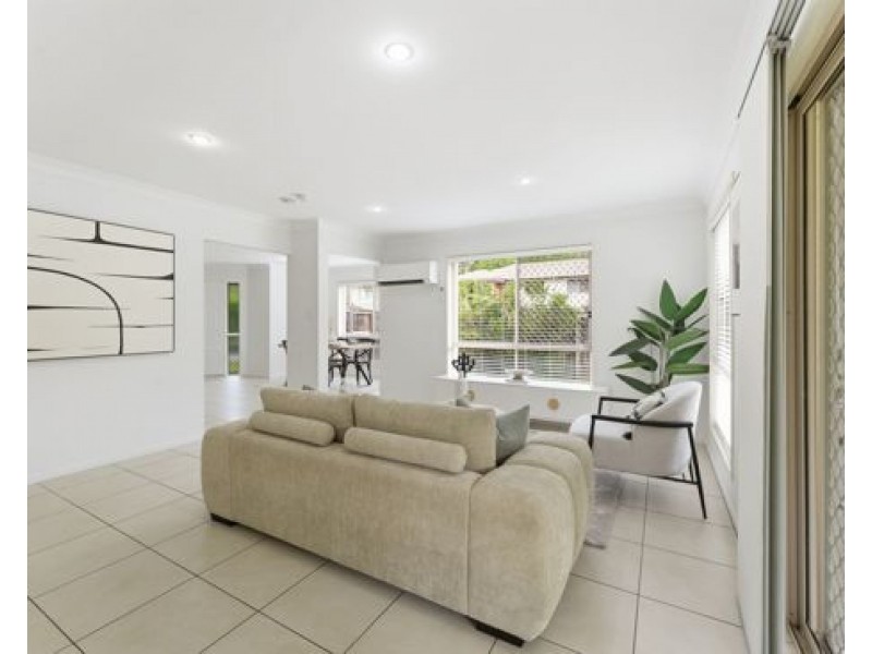 2 Mead Place, Calamvale QLD 4116