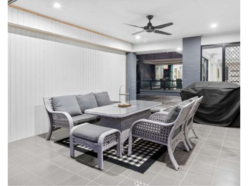 3 Isdell Court, Upper Coomera QLD 4209