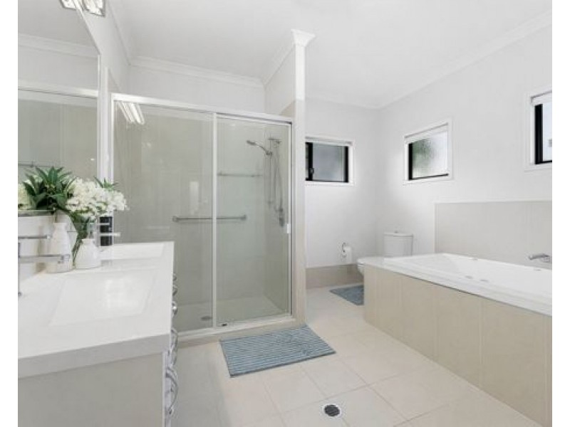 26 Davrod Street, Robertson QLD 4109