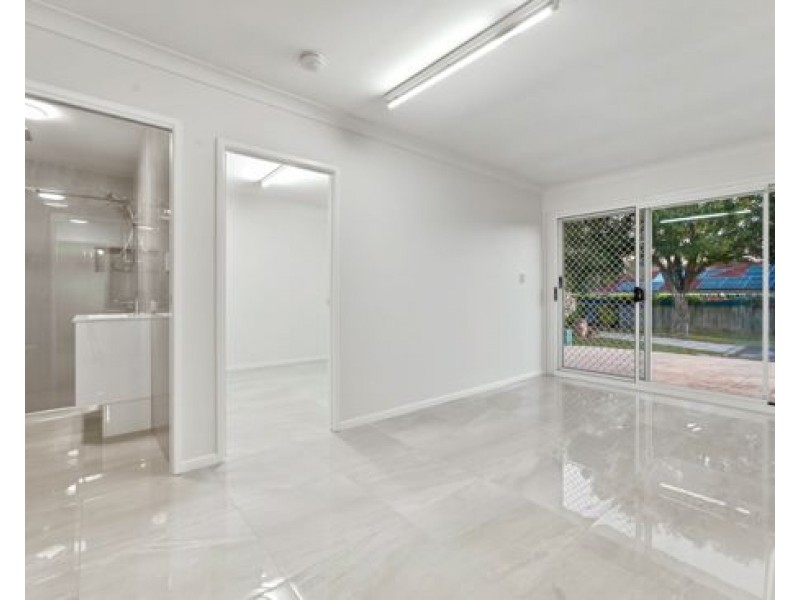35 Solandra Crescent, Calamvale QLD 4116