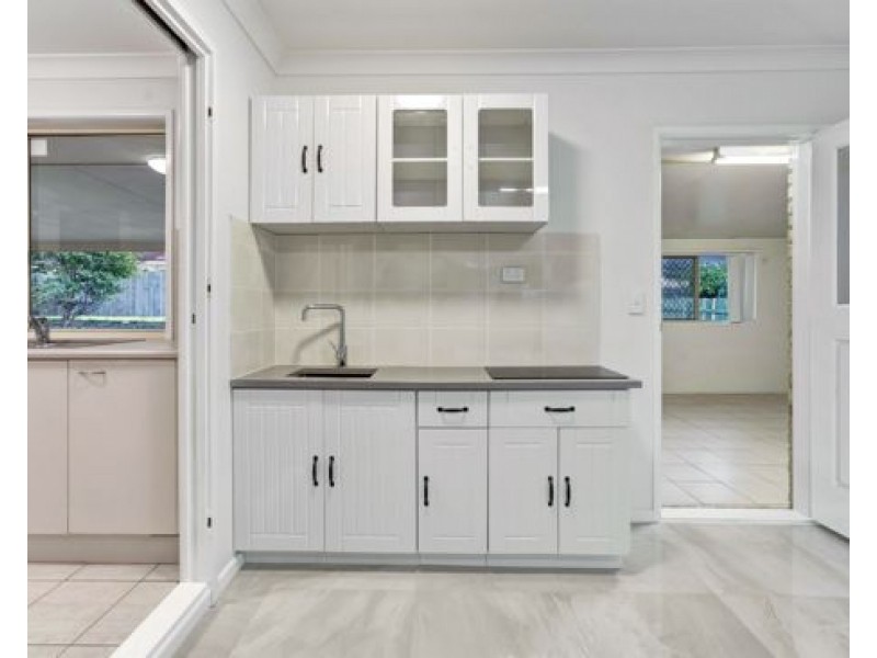 35 Solandra Crescent, Calamvale QLD 4116