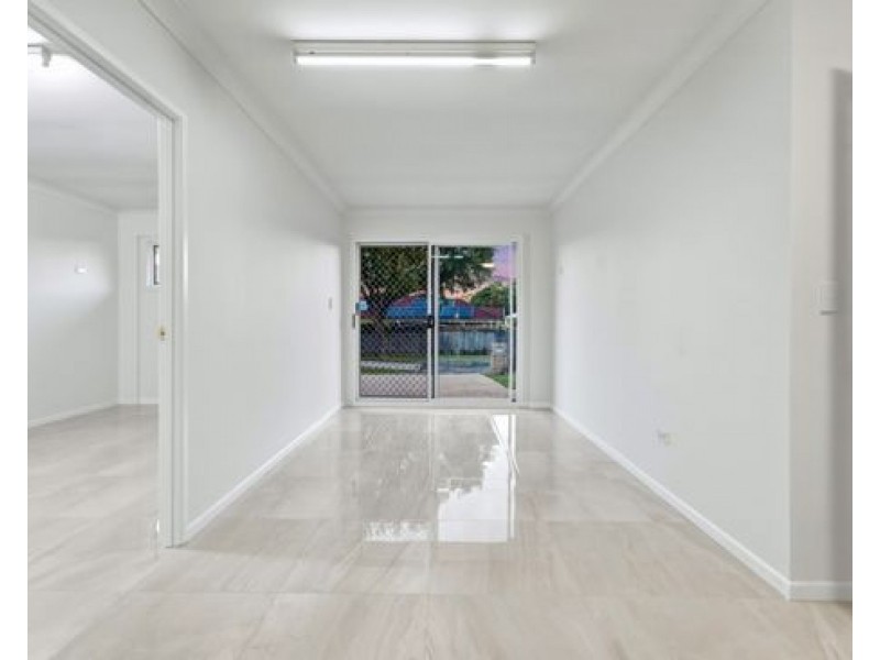 35 Solandra Crescent, Calamvale QLD 4116