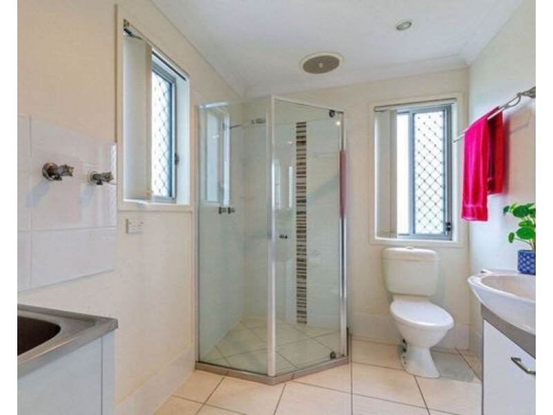 96 Lakewood Avenue, Parkinson QLD 4115