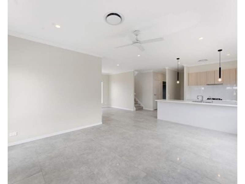 21 Peregrine Street, Rochedale QLD 4123