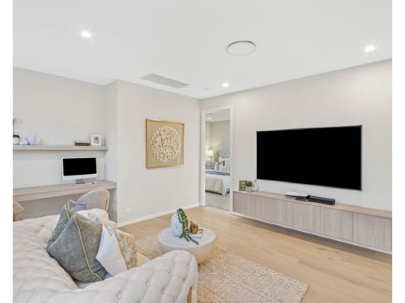 89 Royal Crescent, Rochedale QLD 4123