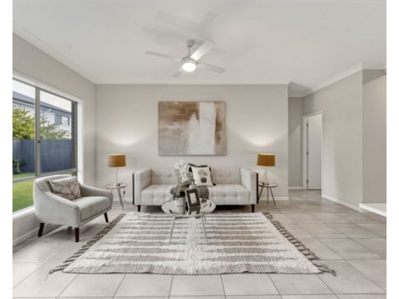 53 Royal Crescent, Rochedale QLD 4123