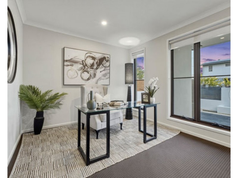 21 Skyview Avenue, Rochedale QLD 4123